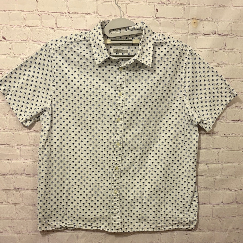 Goodfellow & Co White Shirt with Blue Pattern